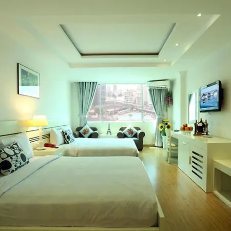 Thanh Long Hotel